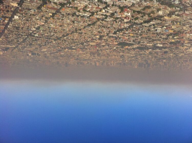 AerialViewPhotochemicalSmogMexicoCity_2