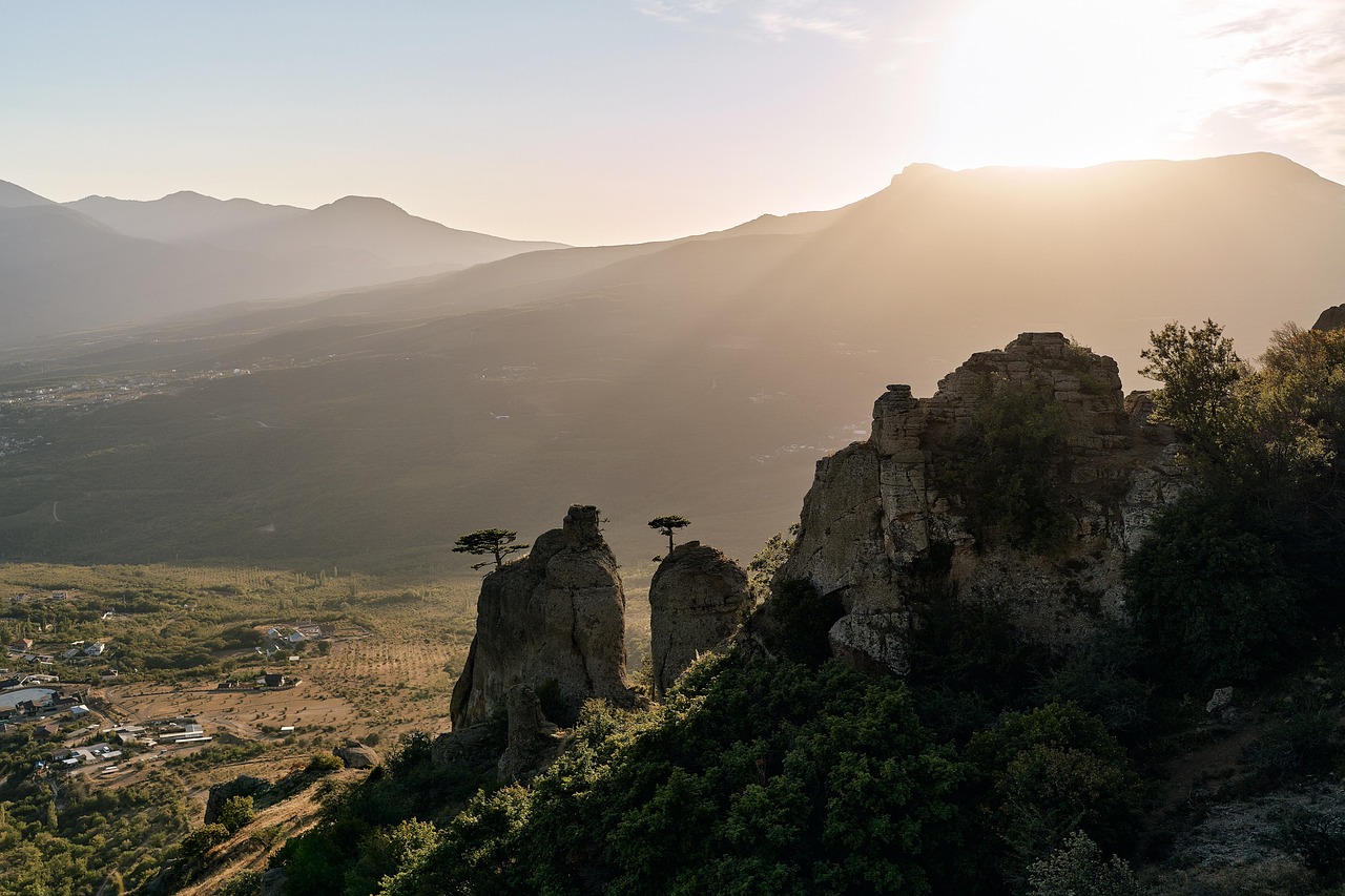 crimea, mountains, sunset, landscape, nature, demerdzhi, valley of ghosts, flora-7063710.jpg