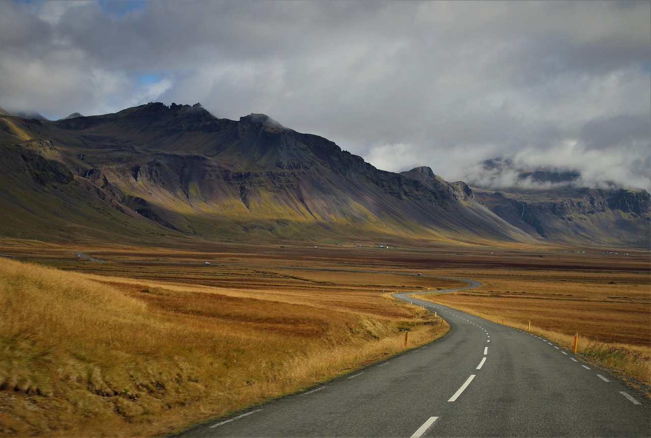 mountains, way, perspective, distant view, travel, scenery, nature, cloudy, iceland, the language of the earth, asphalt, brown travel-7499281.jpg